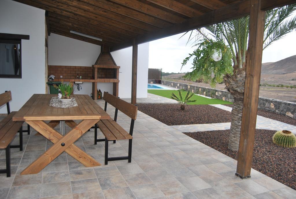 Villa El Valle Tarajalejo Esterno foto